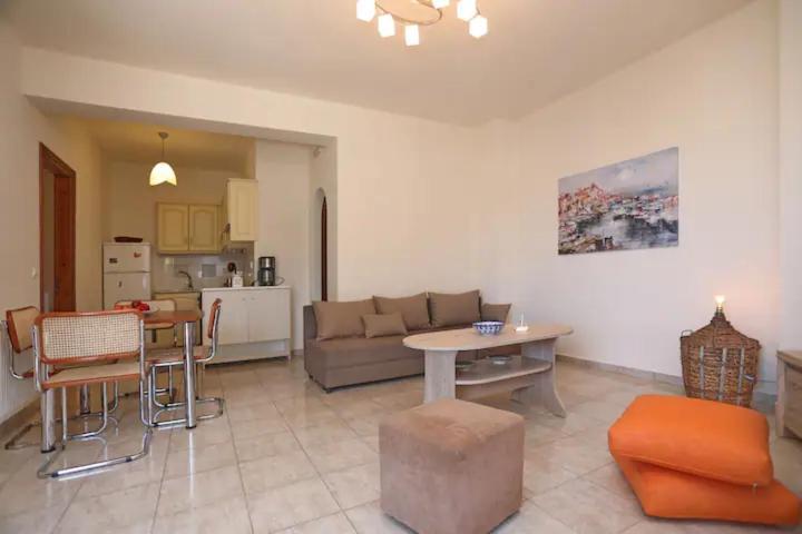 Skopelos Chara'S Lux Apartment מראה חיצוני תמונה